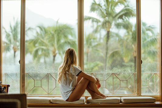 5 Expert Tips for Creating a Calming Living Room