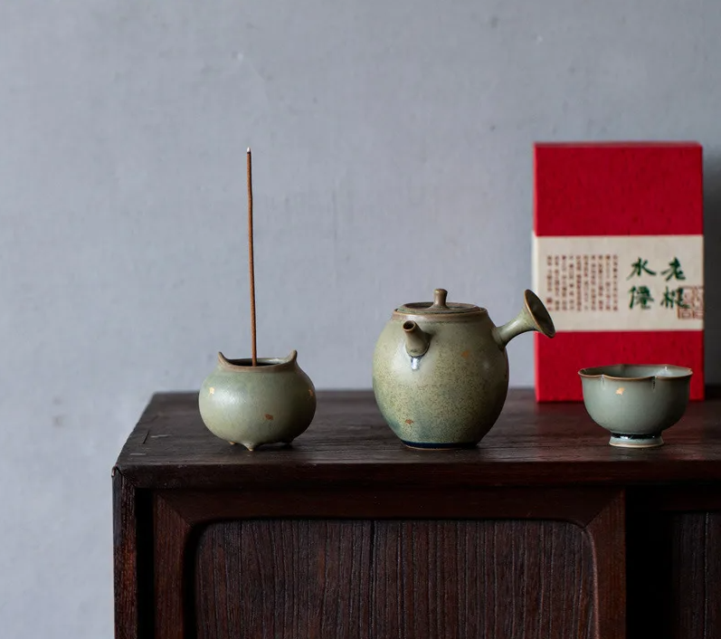 Porcelain Meditation Waterfall Incense Censer