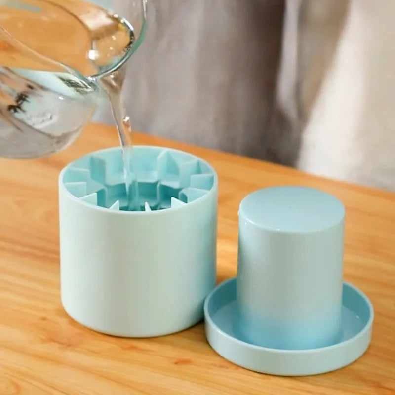 Silicone Ice Cube Mold with Round Ice Bucket