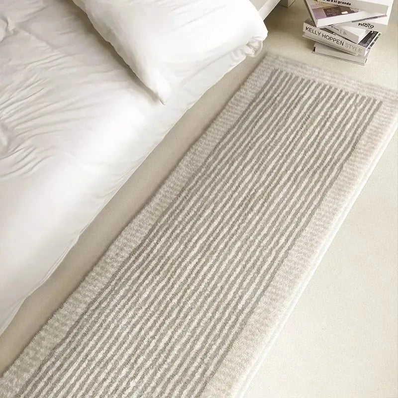 Soft Plush Bedroom Rug offers cozy, non-slip fluff for bedrooms, bedside and living rooms with plush comfort—update your space for daily comfort; shop now.
