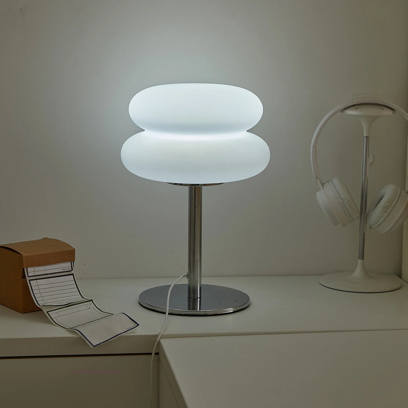 Cream Plastic Table Lamp USB