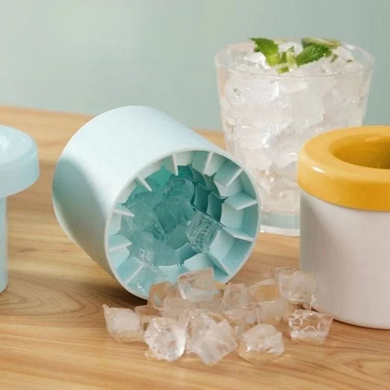 Silicone Ice Cube Mold with Round Ice Bucket