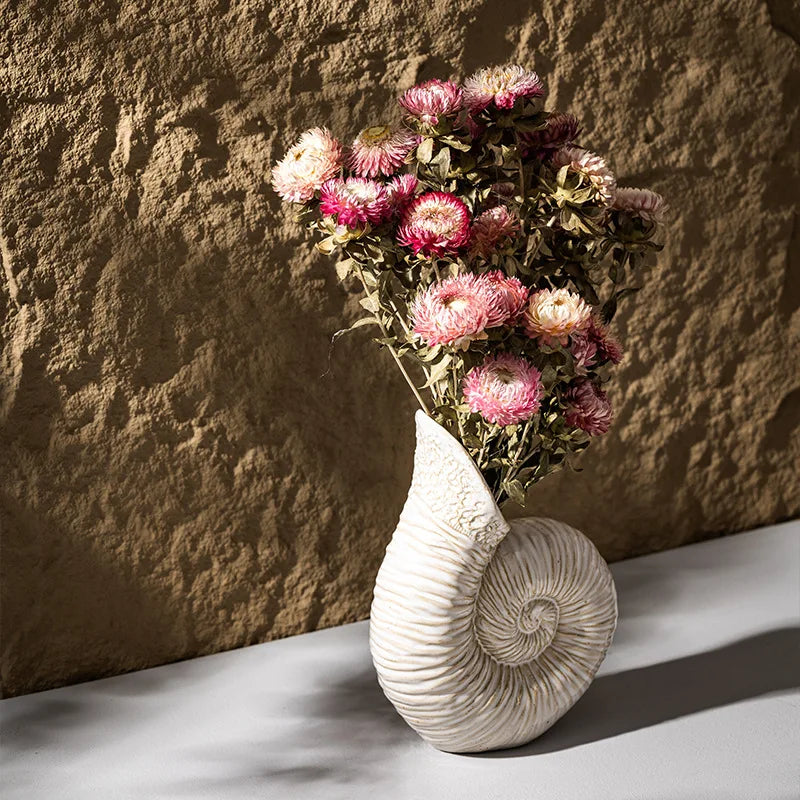 Ceramic Conch Vase for Decoration