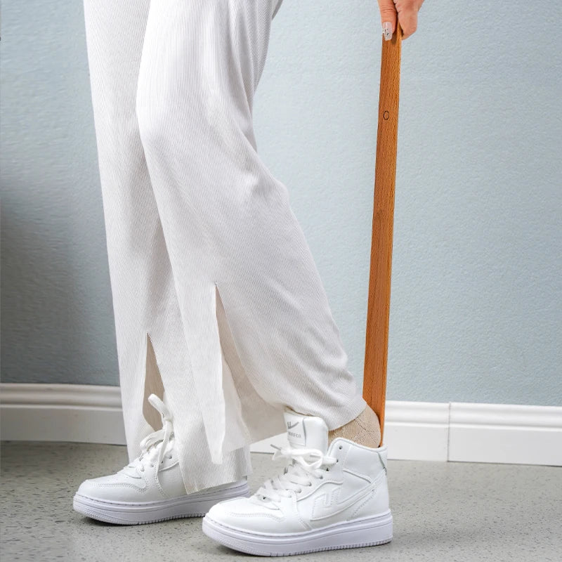 Magnetic Shoe Horn With Handle