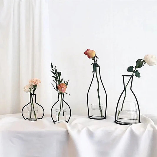 Enhance your decor with our Retro Iron Line Table Flowers Vase Pot Ornament, a stylish metal plant holder perfect for home, garden, and weddings.