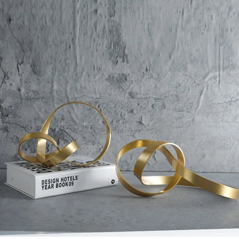Gold Hollow Twist Art Ornament