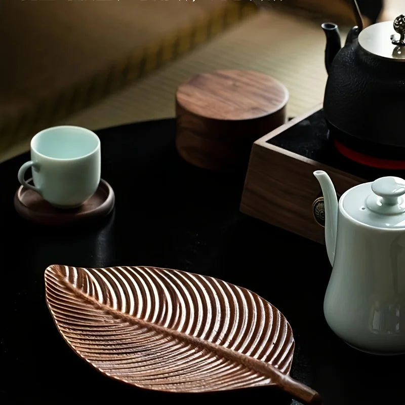 Lacquered Walnut Leaf Tray Display