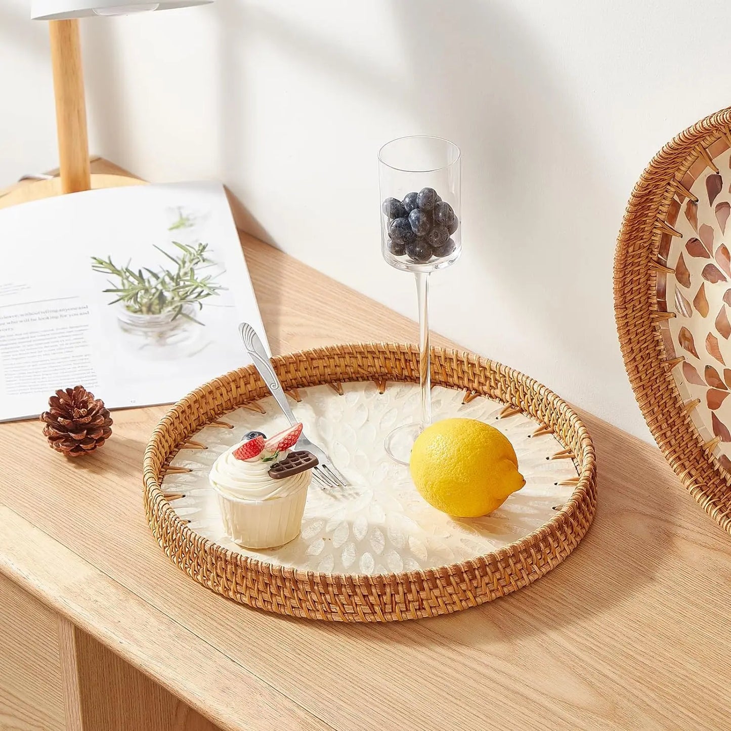 Round Rattan Tray With Pearl Inlay For Coffee And Fruit
