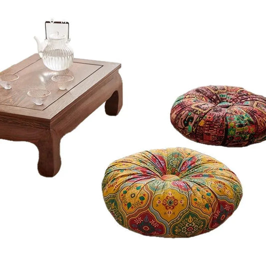 Breathable Japanese round floor cushion filled with natural kapok—ideal for home decor, meditation, tatami or office seating with comfy support.