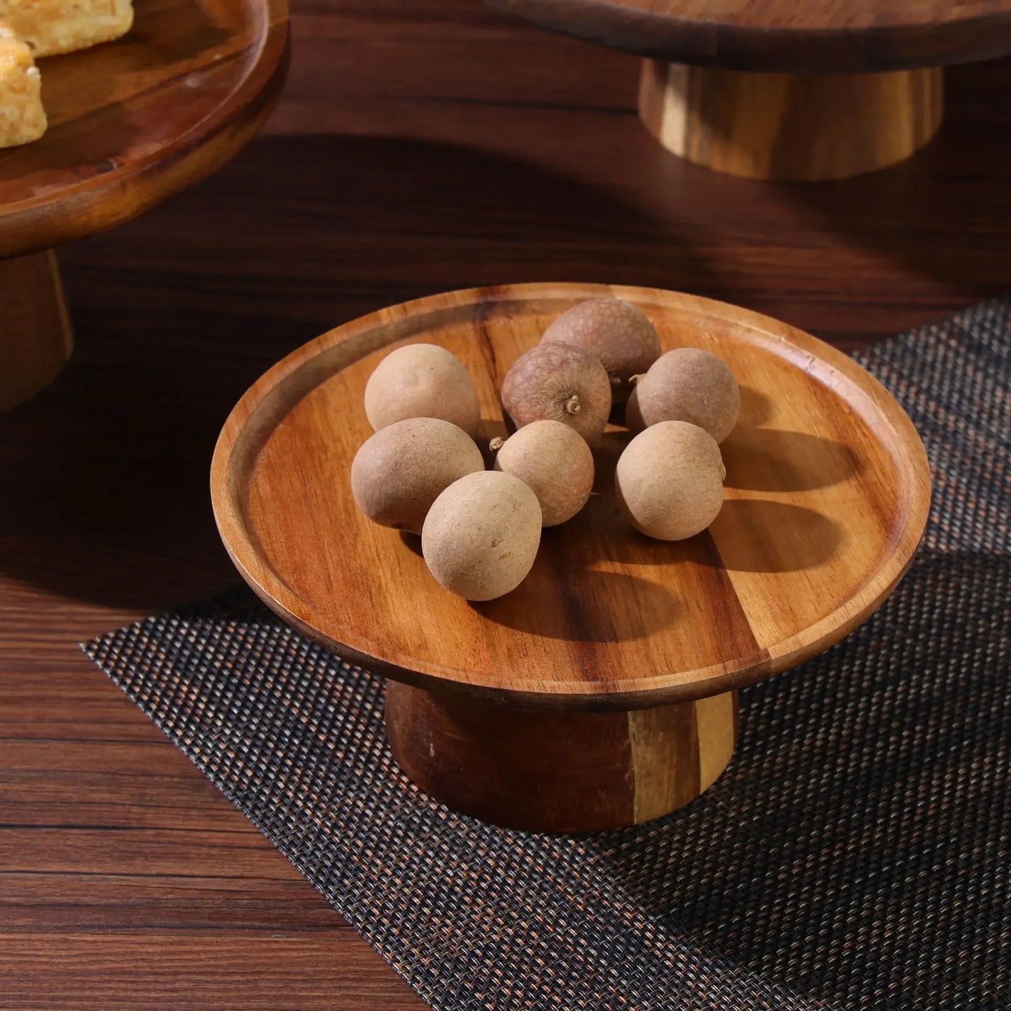 Sturdy Cake Stand Premium