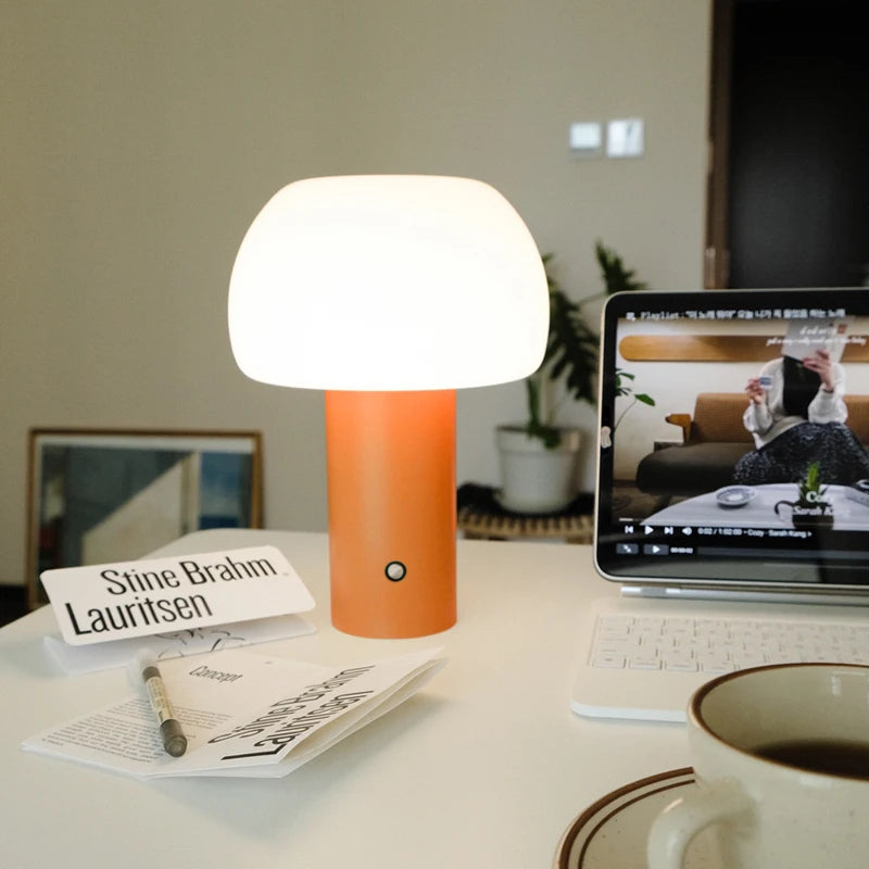 Wireless Charging Mushroom Table Lamp