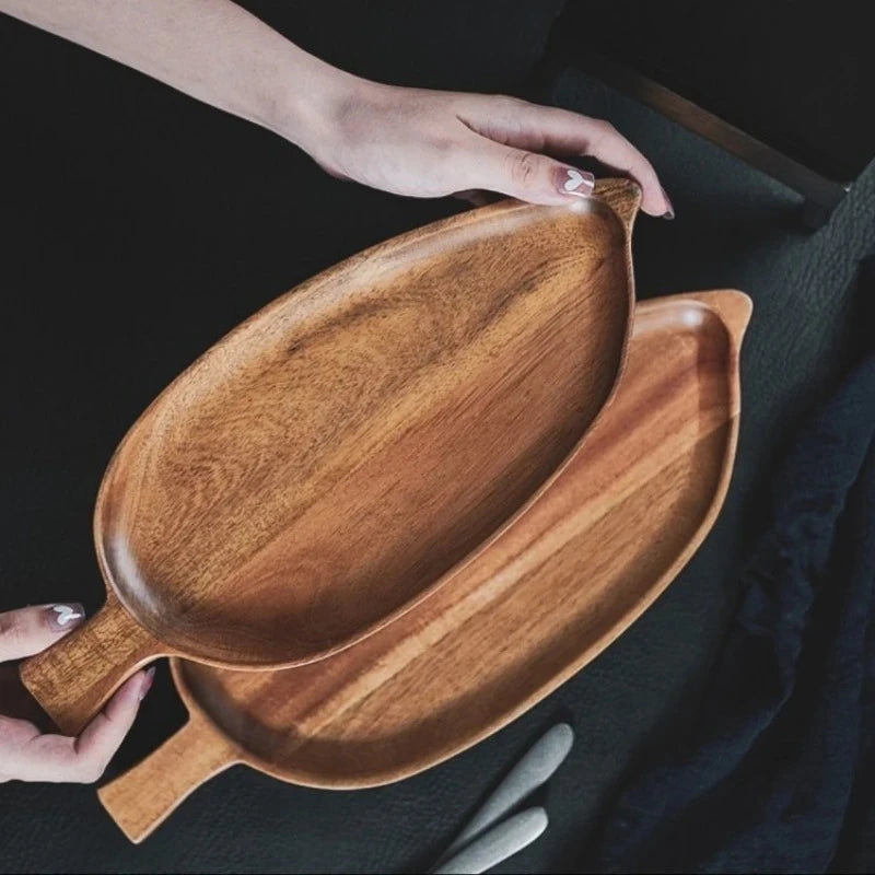 Premium Solid Wood Leaf Tray delivers durable waterproof solid-wood tableware for steak, sushi grilled meat and pizza—ideal for commercial use;Shop now.