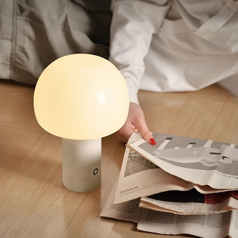 Wireless Charging Mushroom Table Lamp