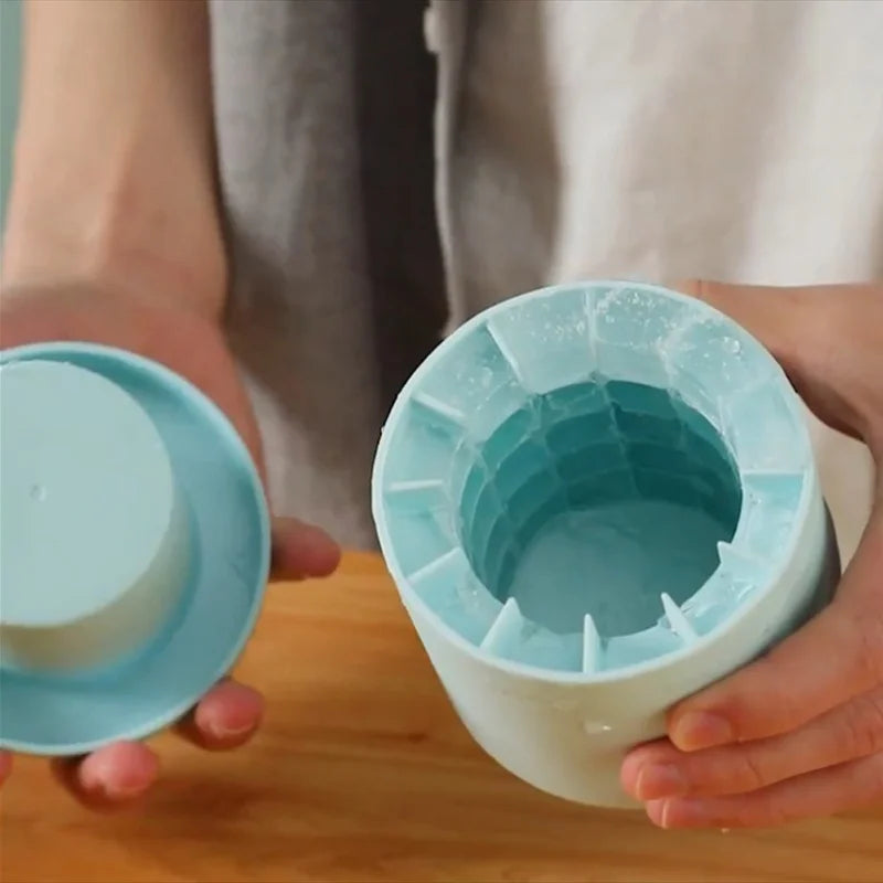 Silicone Ice Cube Mold with Round Ice Bucket