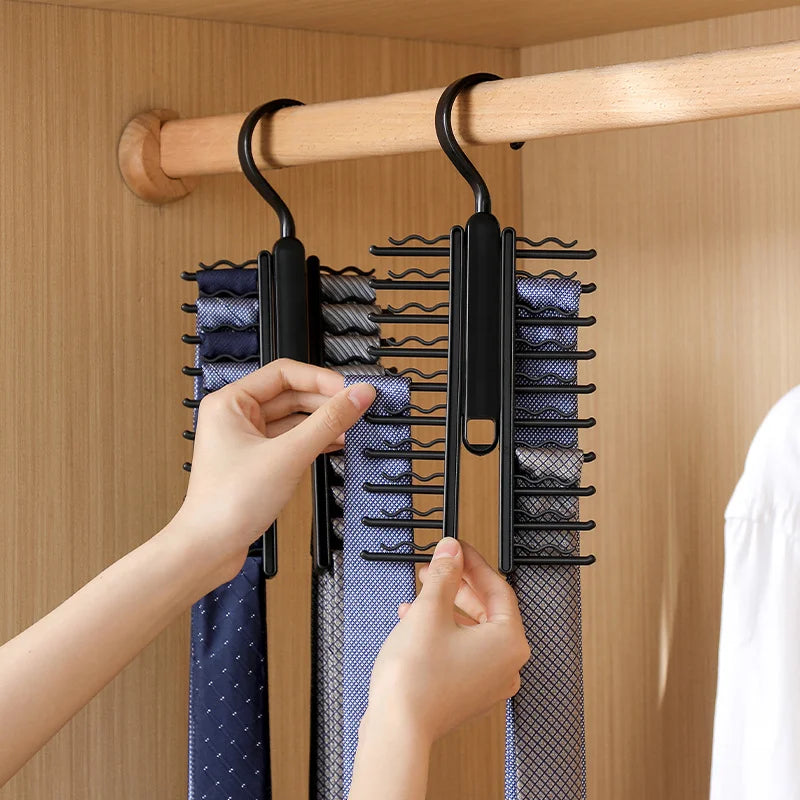 Rotating Belt Hanger